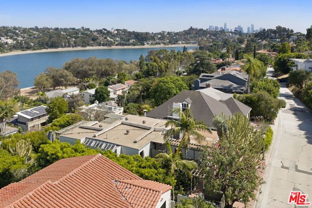 2276 Moreno Drive, Los Angeles, CA 90039