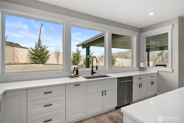 15008 Allison Place, Entiat, WA 98822