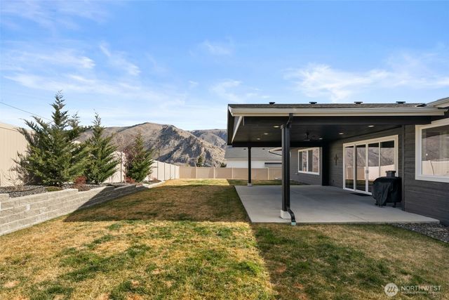 15008 Allison Place, Entiat, WA 98822