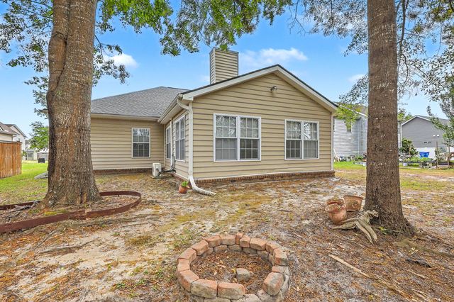 7800 High Maple Circle, North Charleston, SC 29418