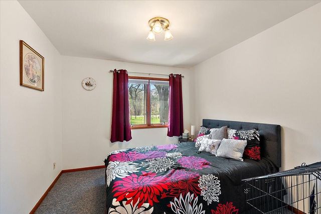 950 W Giles Road, Muskegon, MI 49445
