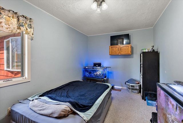 950 W Giles Road, Muskegon, MI 49445