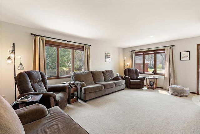 950 W Giles Road, Muskegon, MI 49445