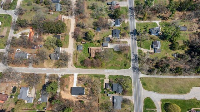 950 W Giles Road, Muskegon, MI 49445