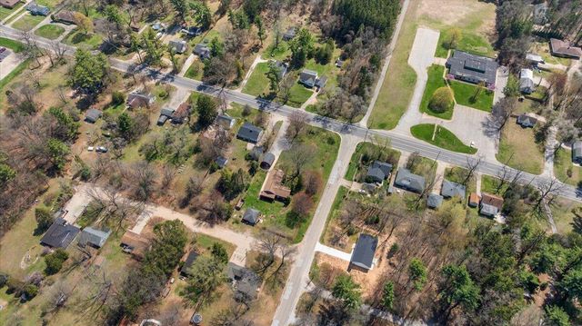 950 W Giles Road, Muskegon, MI 49445