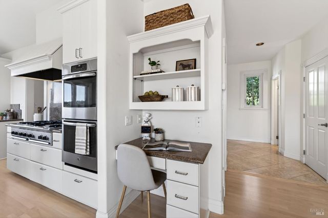 777 Shiloh Cyn, Santa Rosa, CA 95403