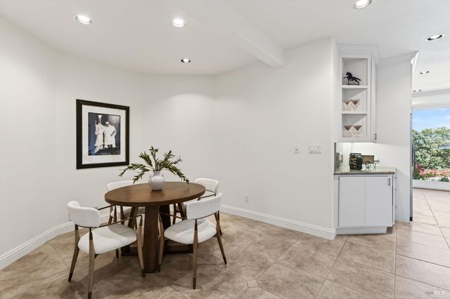 777 Shiloh Cyn, Santa Rosa, CA 95403