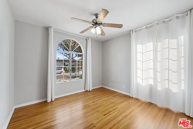 2823 Coolidge Avenue, Los Angeles, CA 90064