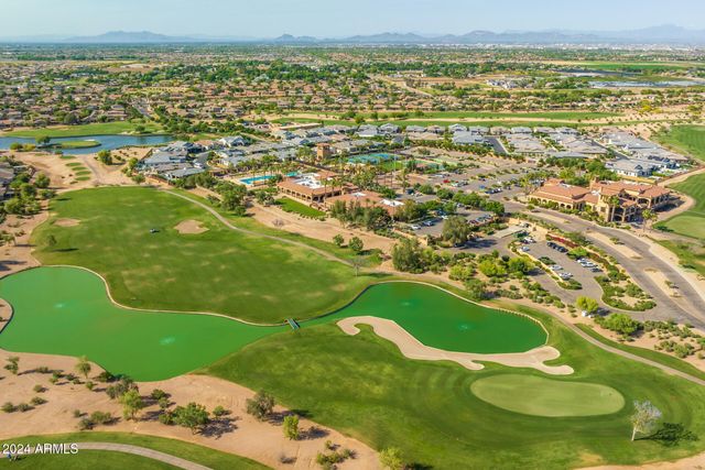 4176 E CLUBVIEW Drive, Gilbert, AZ 85298