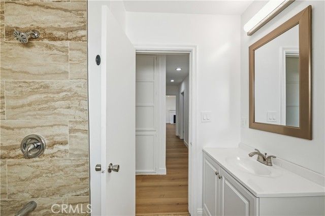 7112 Teesdale, North Hollywood (los Angeles), CA 91605