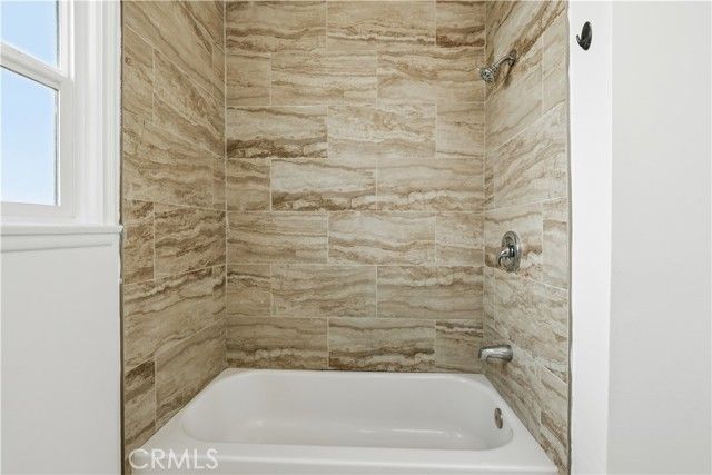 7112 Teesdale, North Hollywood (los Angeles), CA 91605