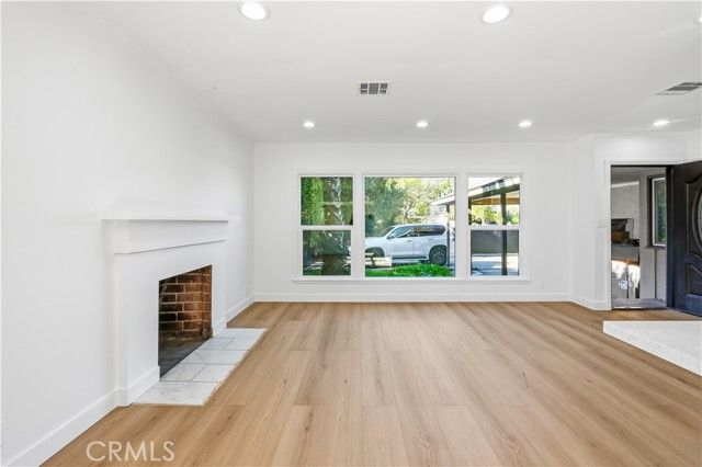 7112 Teesdale, North Hollywood (los Angeles), CA 91605