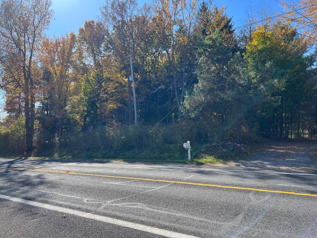 clinton Road, Jackson, MI 49201