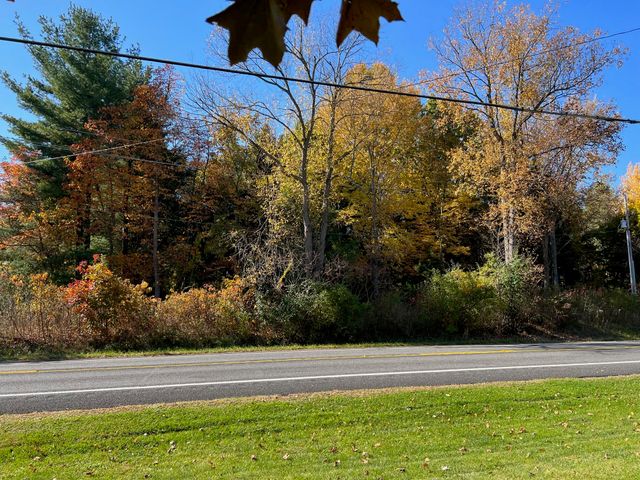 clinton Road, Jackson, MI 49201