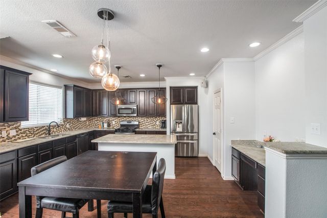 1320 Wheatear Drive, Little Elm, TX 75068