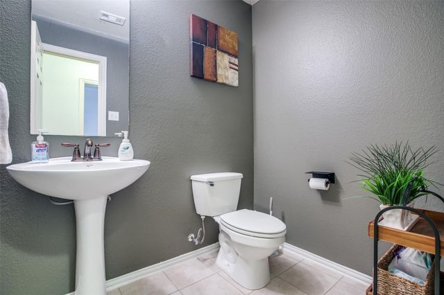 1320 Wheatear Drive, Little Elm, TX 75068