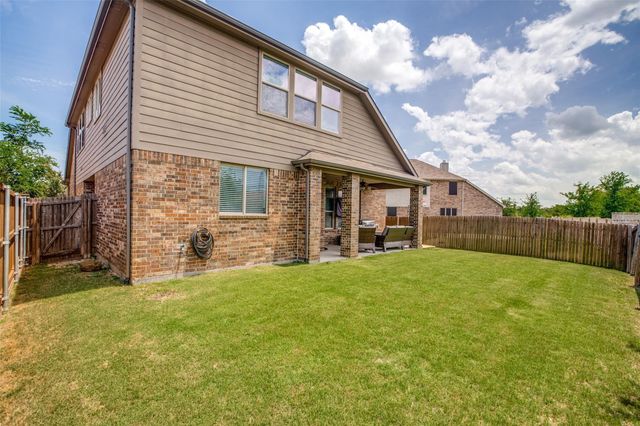 1320 Wheatear Drive, Little Elm, TX 75068