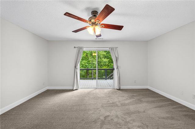 104 Gates Cove Drive, Fair Play, SC 29643