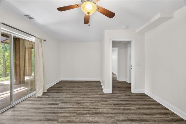 104 Gates Cove Drive, Fair Play, SC 29643
