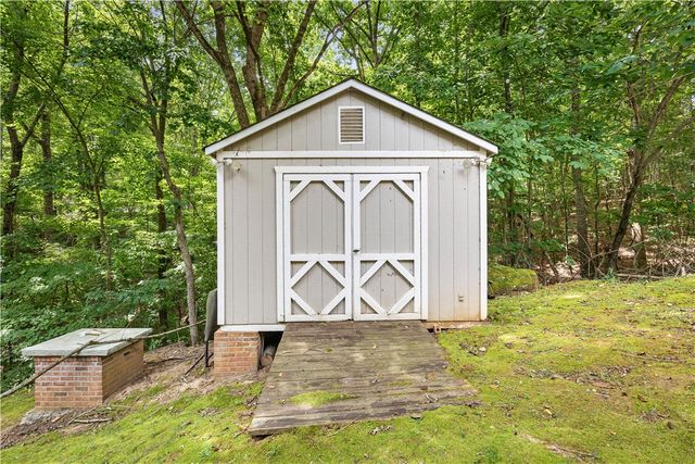 104 Gates Cove Drive, Fair Play, SC 29643