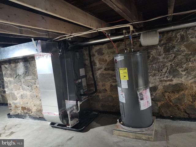 203 S LOUDON AVE, Baltimore, MD 21229