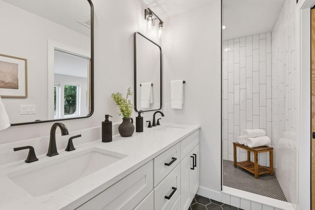 5356 27th Avenue S, Minneapolis, MN 55417