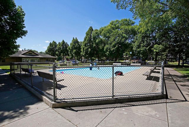 5356 27th Avenue S, Minneapolis, MN 55417