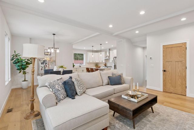 5356 27th Avenue S, Minneapolis, MN 55417