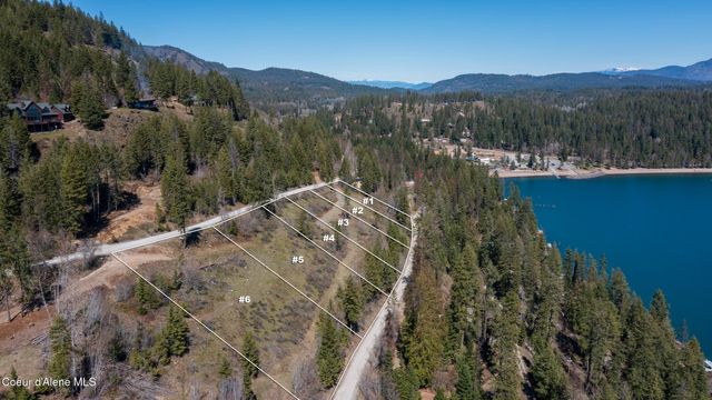 531 Midas Dr, Sagle, ID 83860