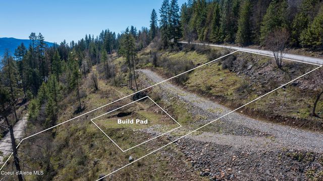 531 Midas Dr, Sagle, ID 83860