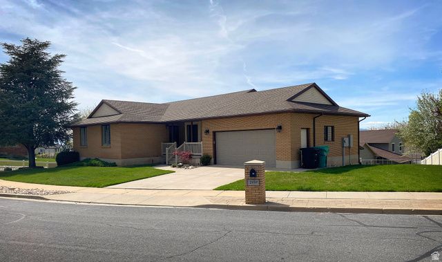 1959 N 150 E, Centerville, UT 84014