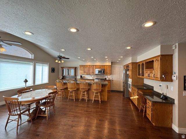1959 N 150 E, Centerville, UT 84014