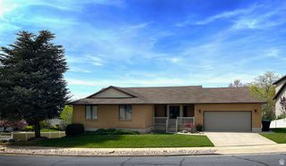 1959 N 150 E, Centerville, UT 84014