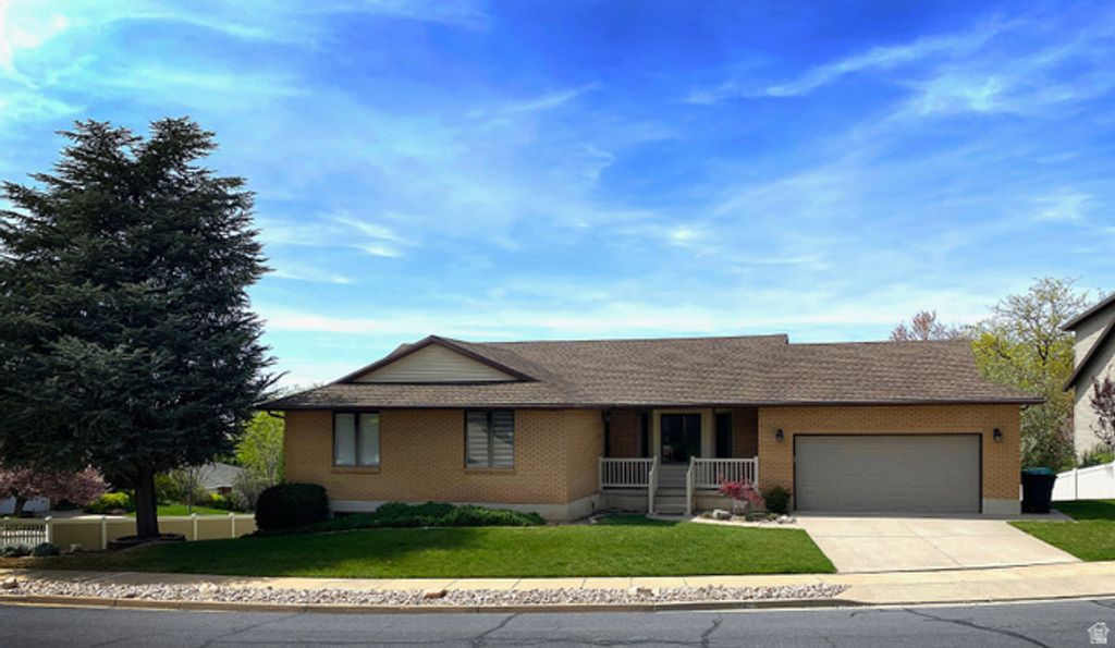 1959 N 150 E, Centerville, UT 84014