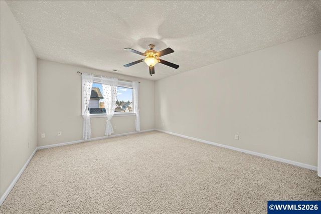 1572 Marten Av SW, Albany, OR 97321