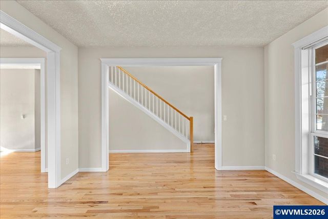 1572 Marten Av SW, Albany, OR 97321