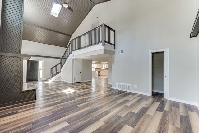 19865 Leisureland Road, Mabank, TX 75156
