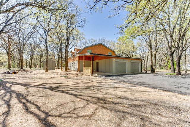 19865 Leisureland Road, Mabank, TX 75156