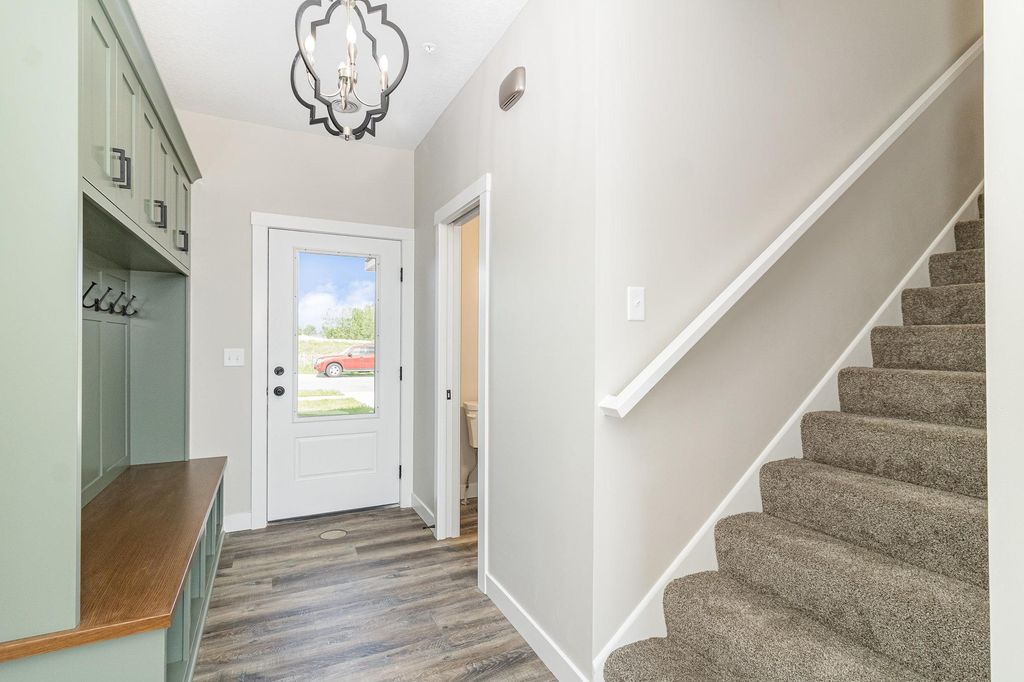 811 Viburnum Street, Belle Plaine, MN 56011 — photo 3