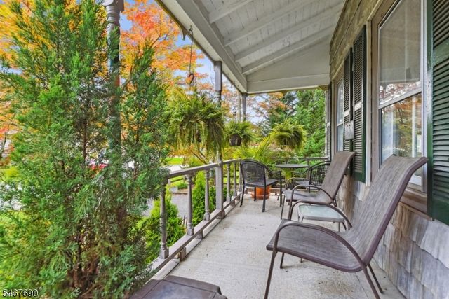 29 Lafayette Ave, Summit City, NJ 07901