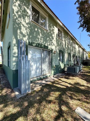 2732 SE 15th Pl 142, Homestead, FL 33035