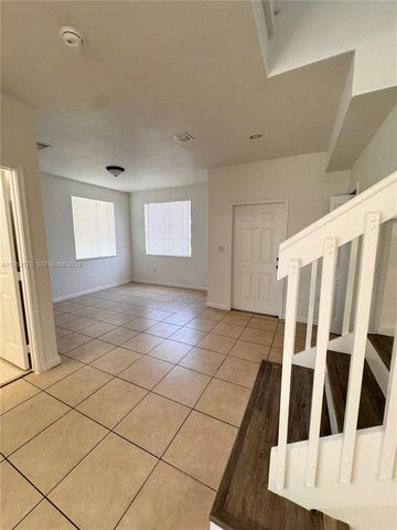 2732 SE 15th Pl 142, Homestead, FL 33035