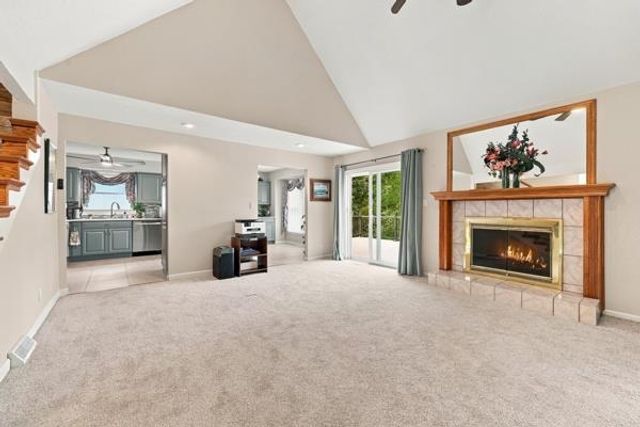 14118 W 61st Terrace, Shawnee, KS 66216