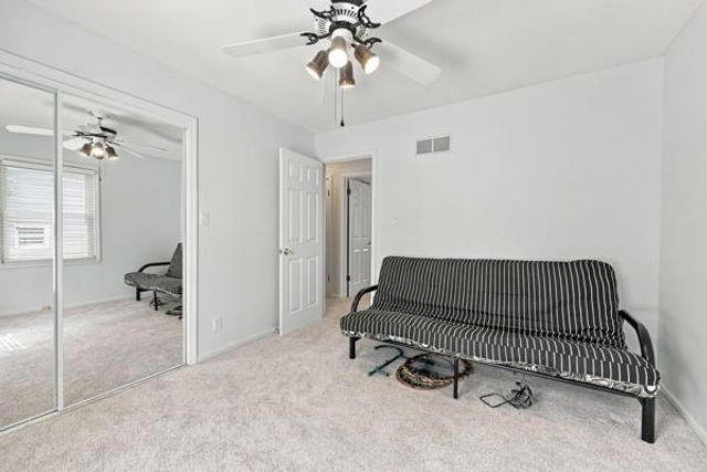14118 W 61st Terrace, Shawnee, KS 66216