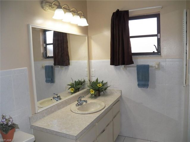 1119 SE 13th AVE, Cape Coral, FL 33990