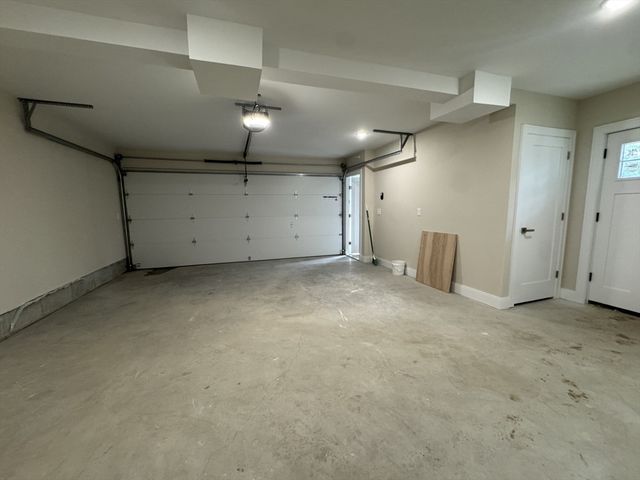 562 Gorham Street 02, Lowell, MA 01852