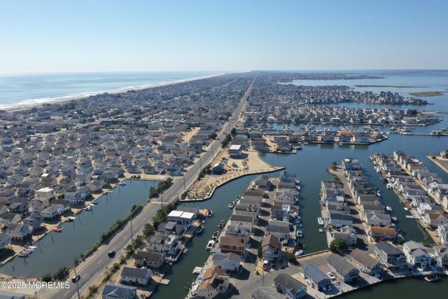 257 Strickland Boulevard, Lavallette, NJ 08735