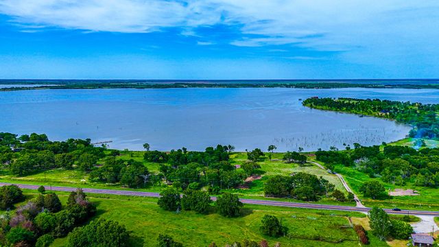 Lot 8 Bordeaux Lane, Corsicana, TX 75109