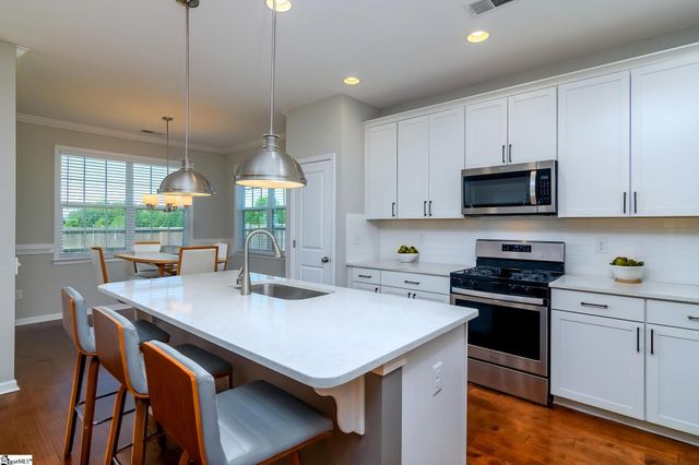 100 Daystrom Drive, Greer, SC 29651
