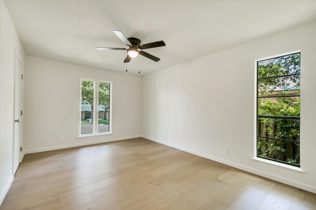 7509 Stonecliff CIR, Austin, TX 78731